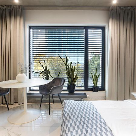 Centro Design Apartments - Polwiejska ポズナン エクステリア 写真