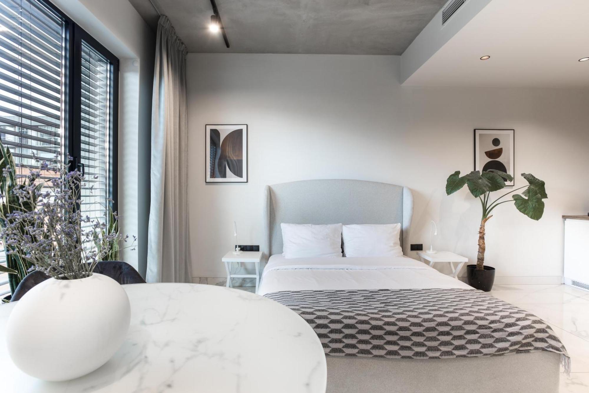 Centro Design Apartments - Polwiejska ポズナン エクステリア 写真