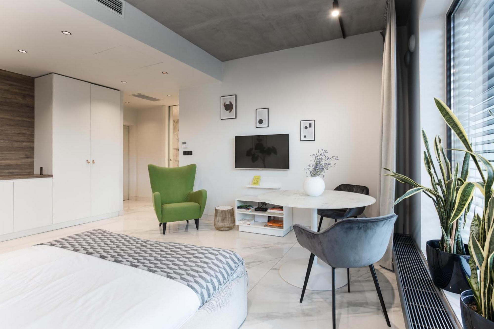 Centro Design Apartments - Polwiejska ポズナン エクステリア 写真