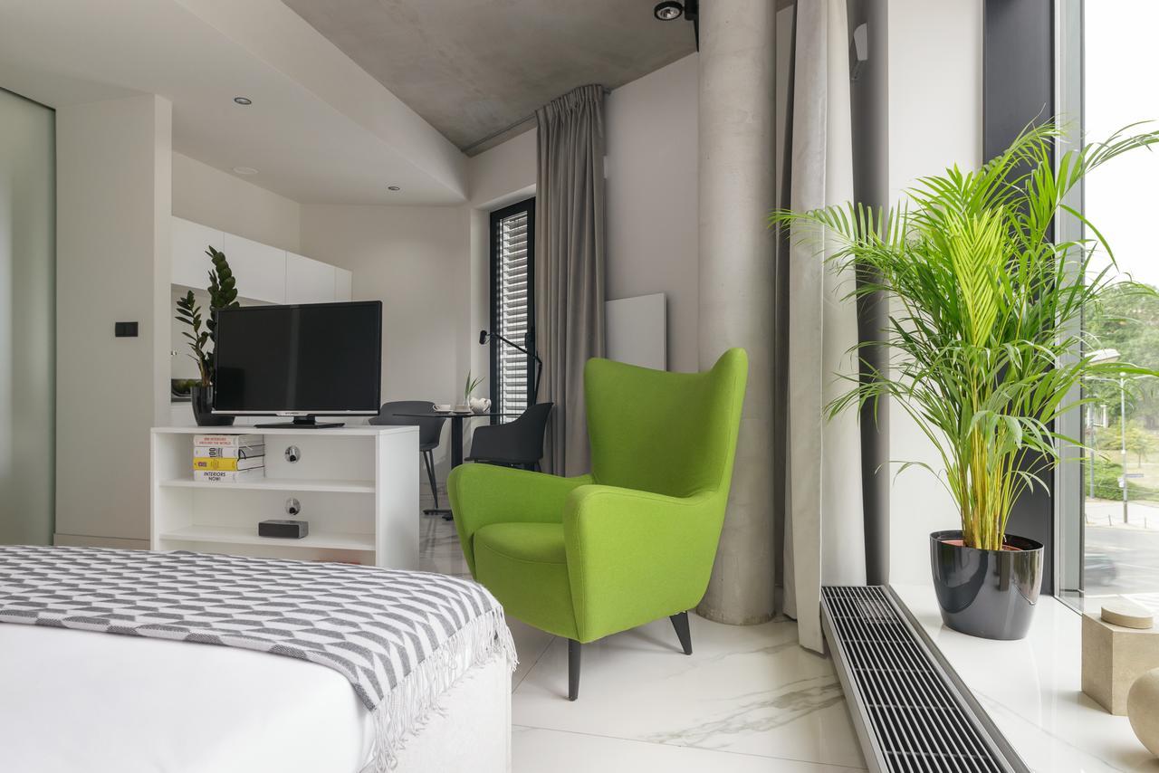 Centro Design Apartments - Polwiejska ポズナン エクステリア 写真