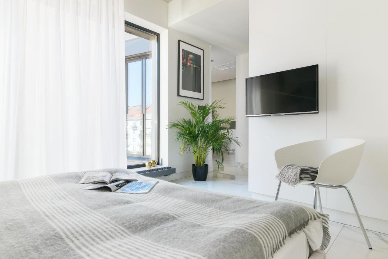 Centro Design Apartments - Polwiejska ポズナン エクステリア 写真