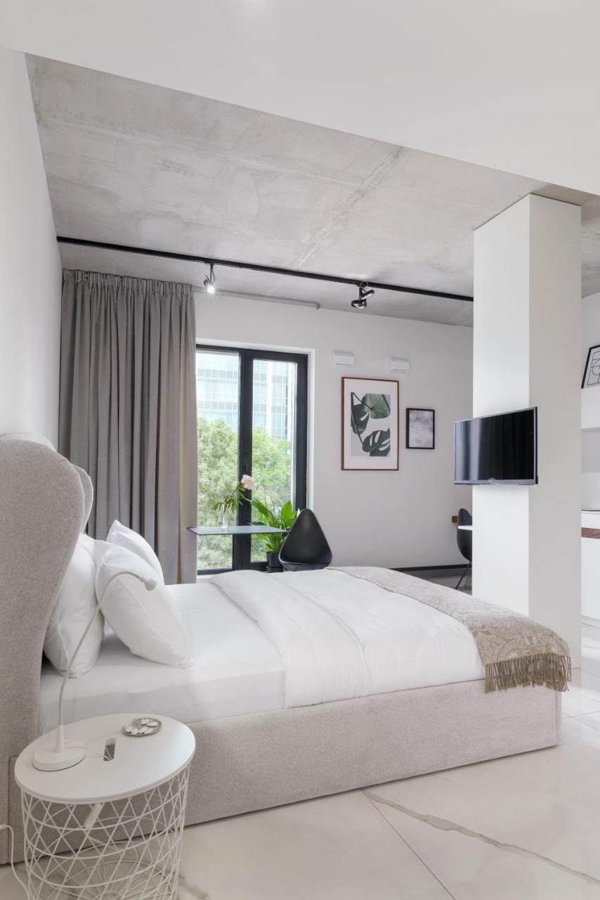 Centro Design Apartments - Polwiejska ポズナン エクステリア 写真