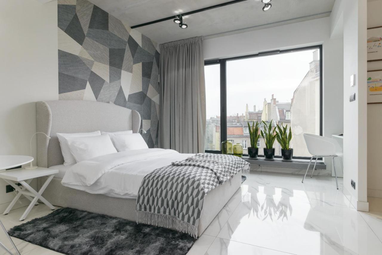 Centro Design Apartments - Polwiejska ポズナン エクステリア 写真